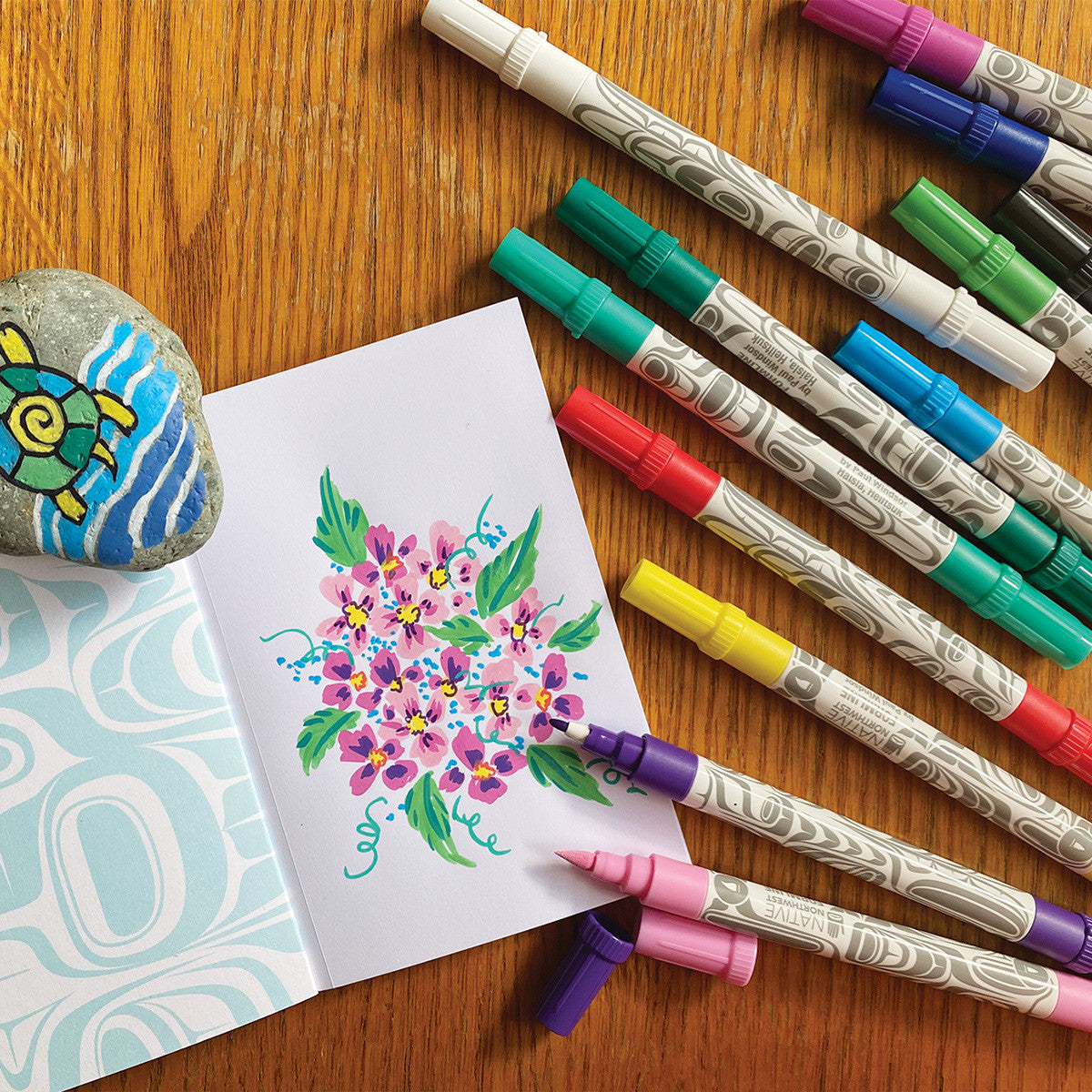 Formline acrylic felt markers by Paul Windsor, markers shown out of the box