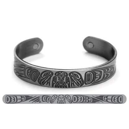Silver brushed copper Two Eagles cuff bracelet by Paul Windsor