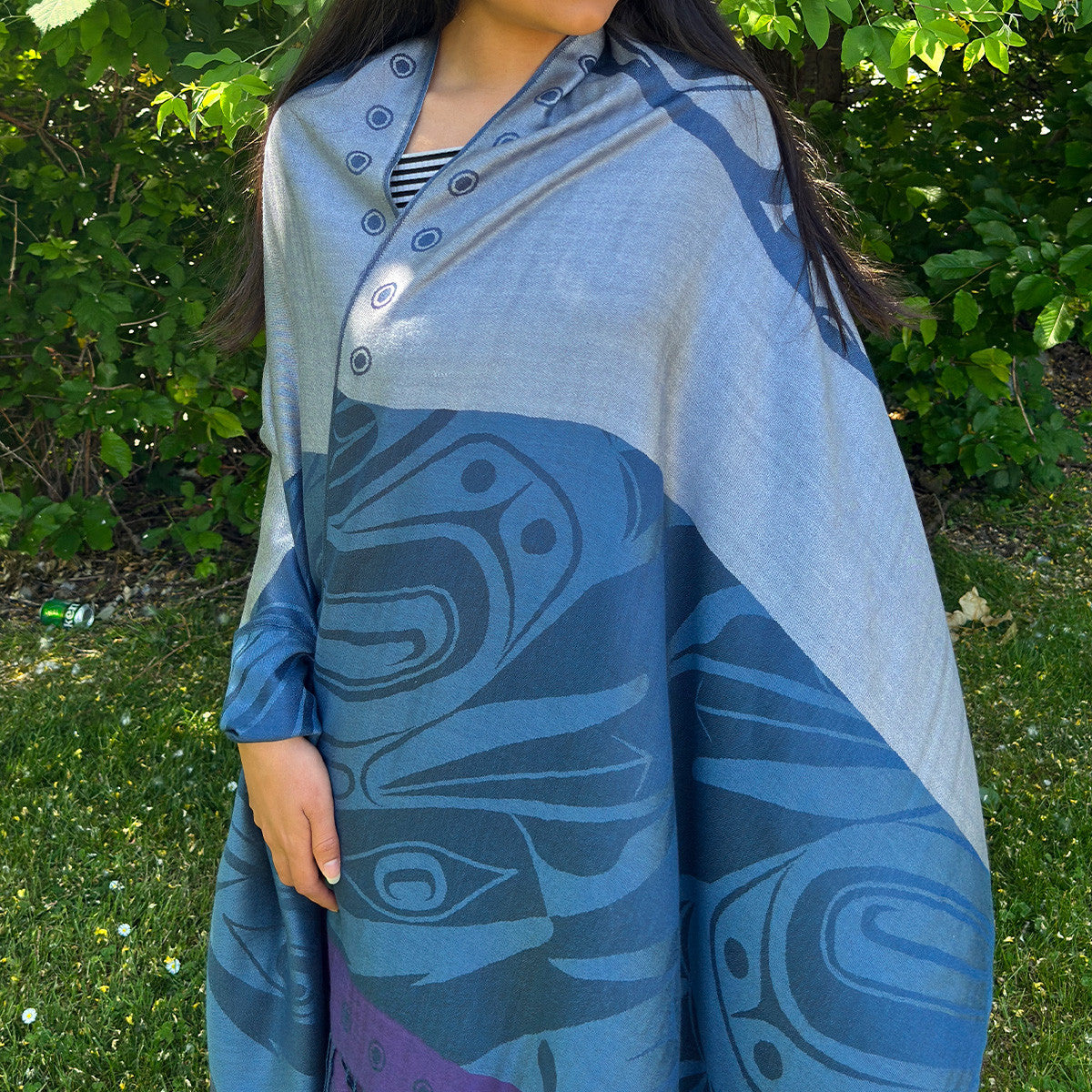 Raven Moon shawl fabric weave detail